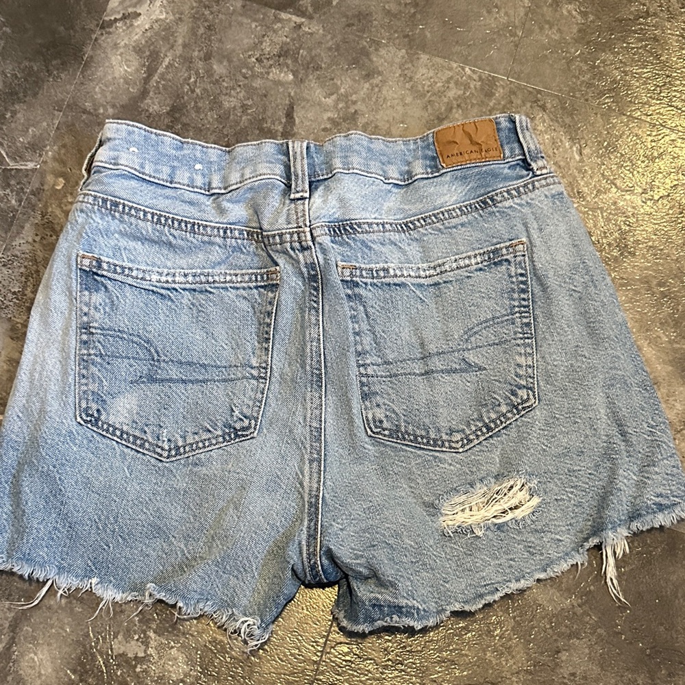 Distressed Blue Denim Mom shorts - Picture 2 of 4